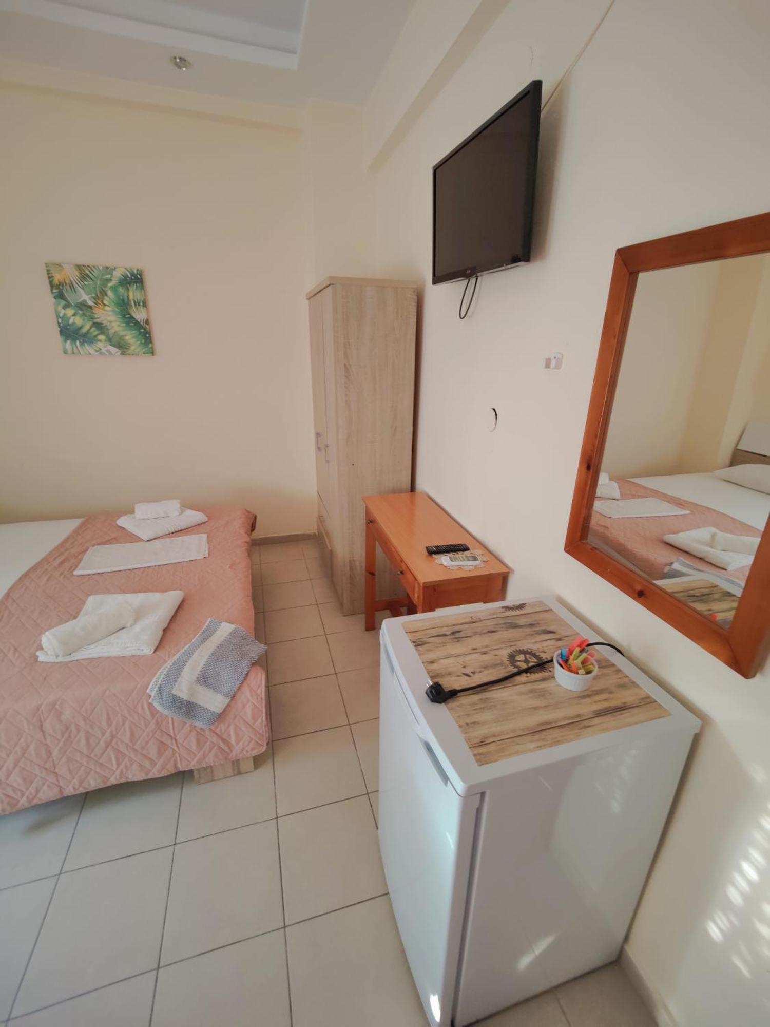 Prinos Mare Hotel Bagian luar foto