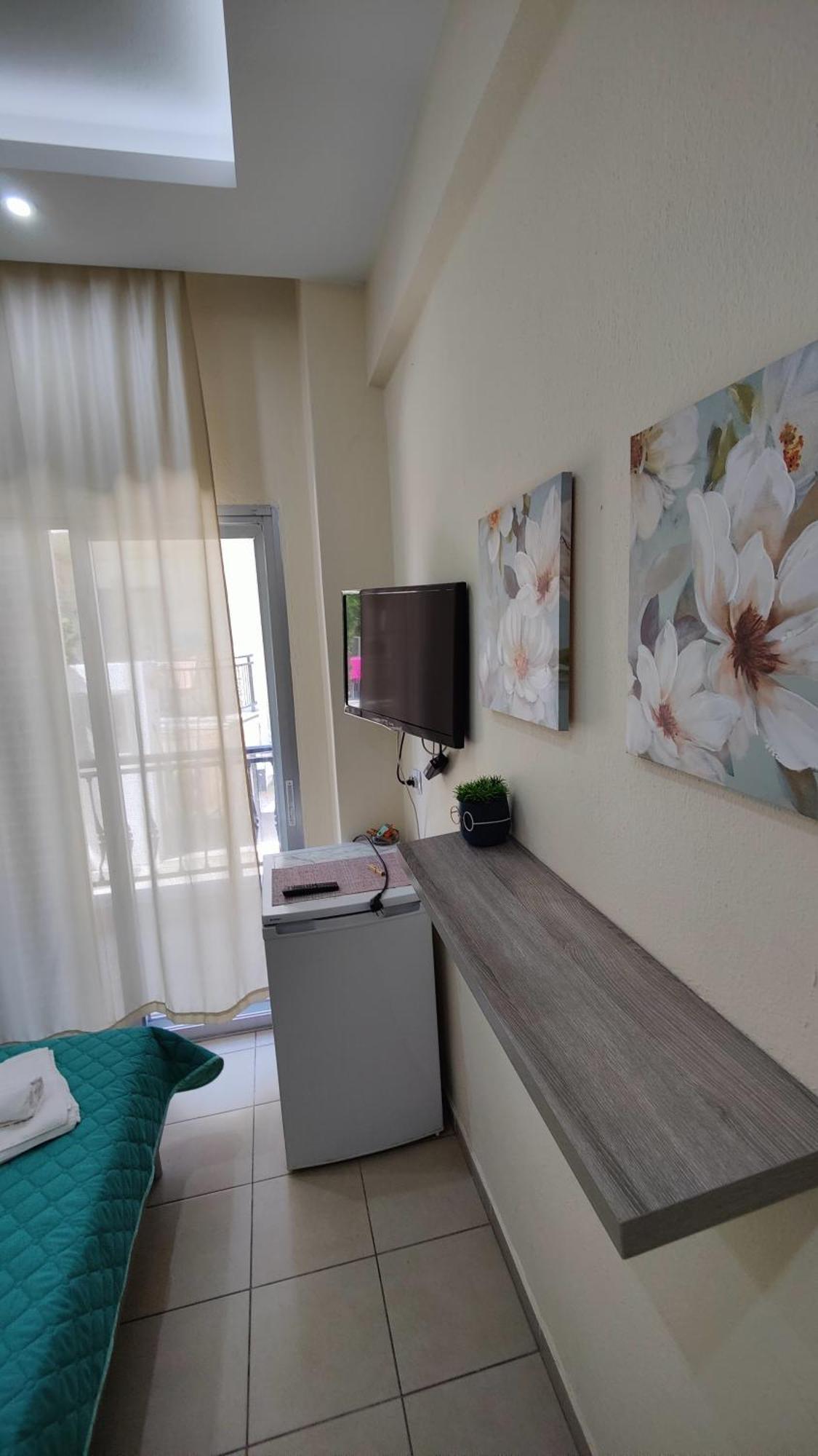Prinos Mare Hotel Bagian luar foto